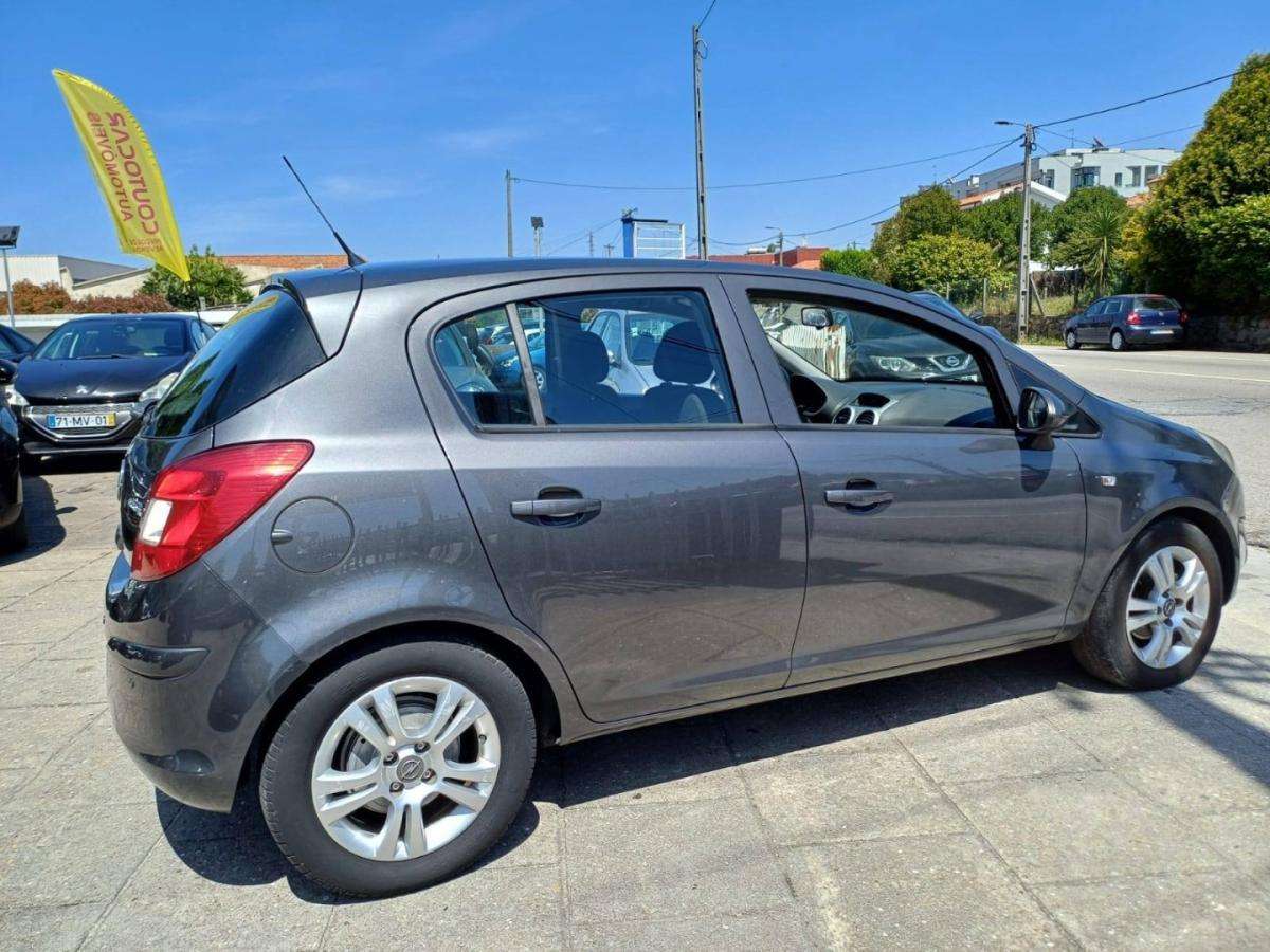 opel-corsa-2011-diesel-1248cc