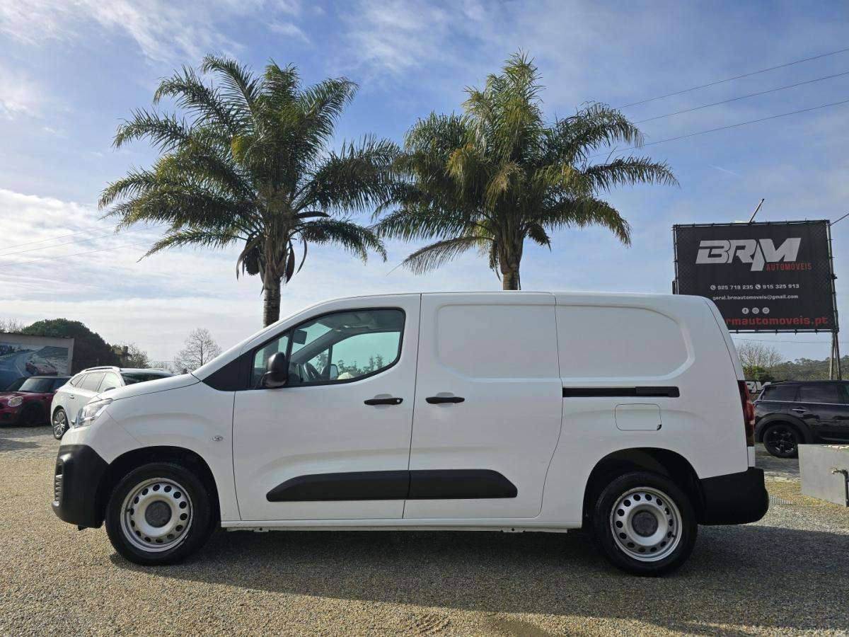 citroen-berlingo-2021-diesel-1499cc