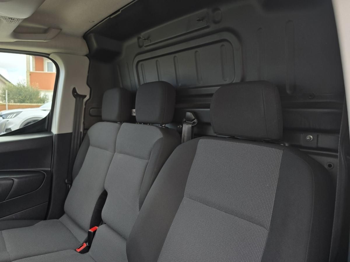 citroen-berlingo-2021-diesel-1499cc