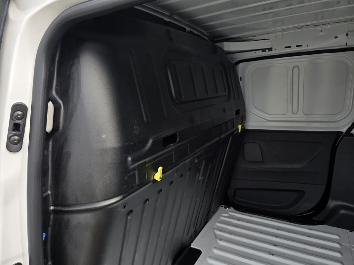 citroen-berlingo-2021-diesel-1499cc