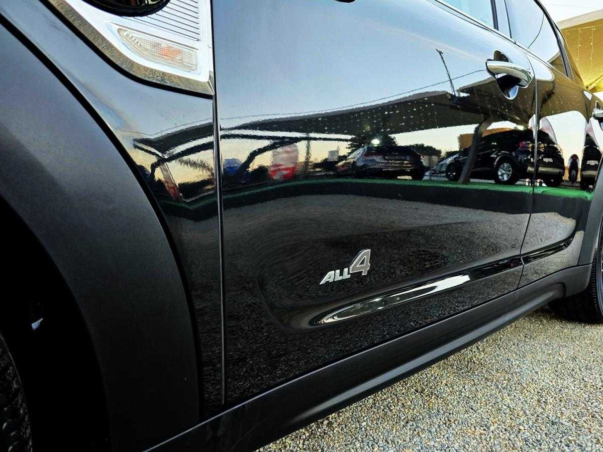 mini-countryman-2023-hibrido-1499cc
