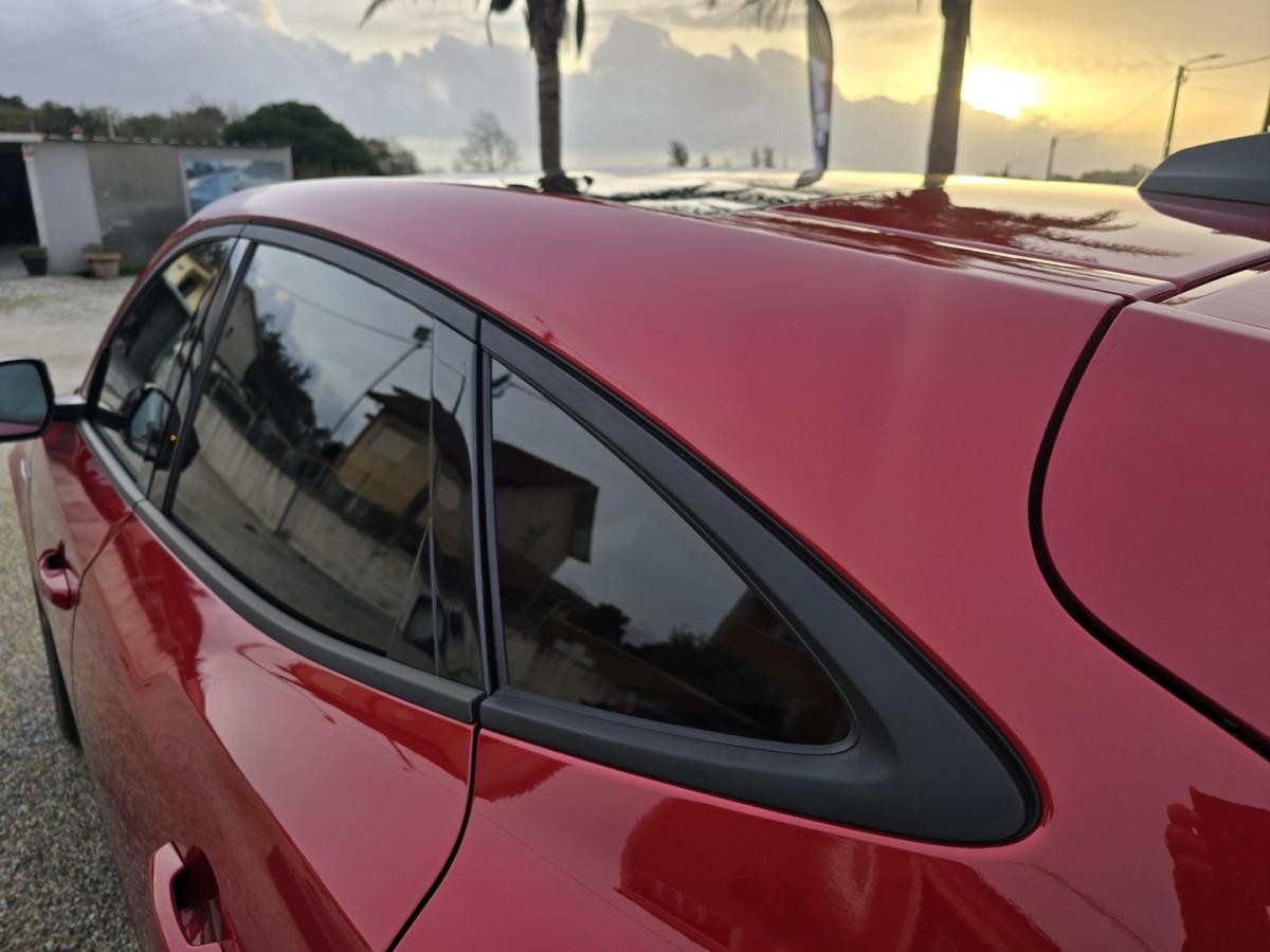 jaguar-e-pace-2023-hibrido-1498cc