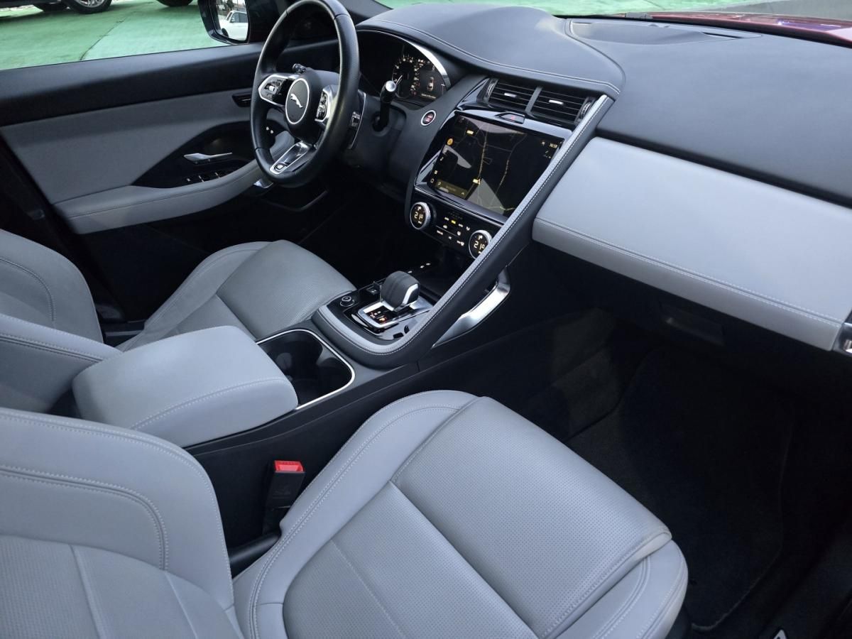 jaguar-e-pace-2023-hibrido-1498cc