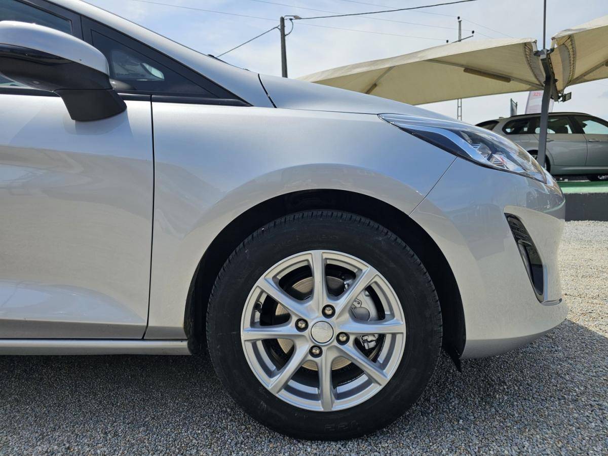 ford-fiesta-2018-gasolina-1084cc