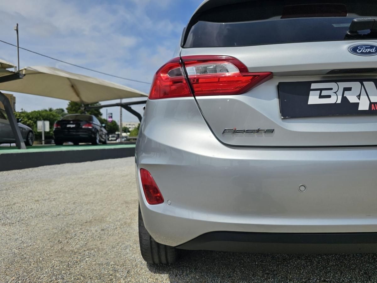 ford-fiesta-2018-gasolina-1084cc