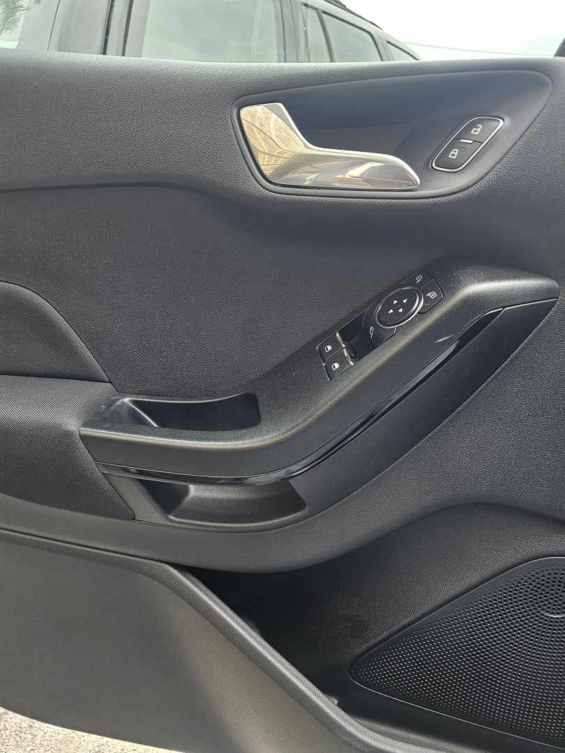 ford-fiesta-2018-gasolina-1084cc