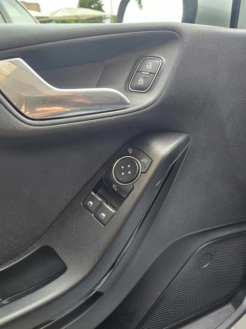 ford-fiesta-2018-gasolina-1084cc