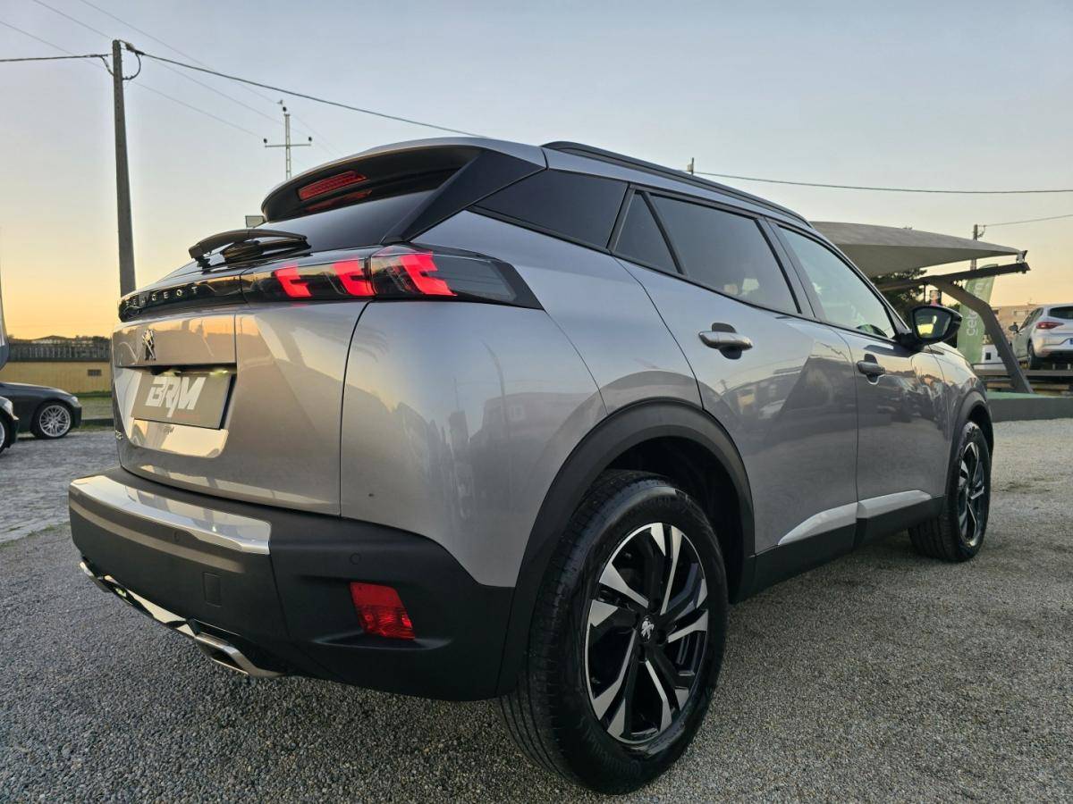 peugeot-2008-2022-gasolina-1199cc
