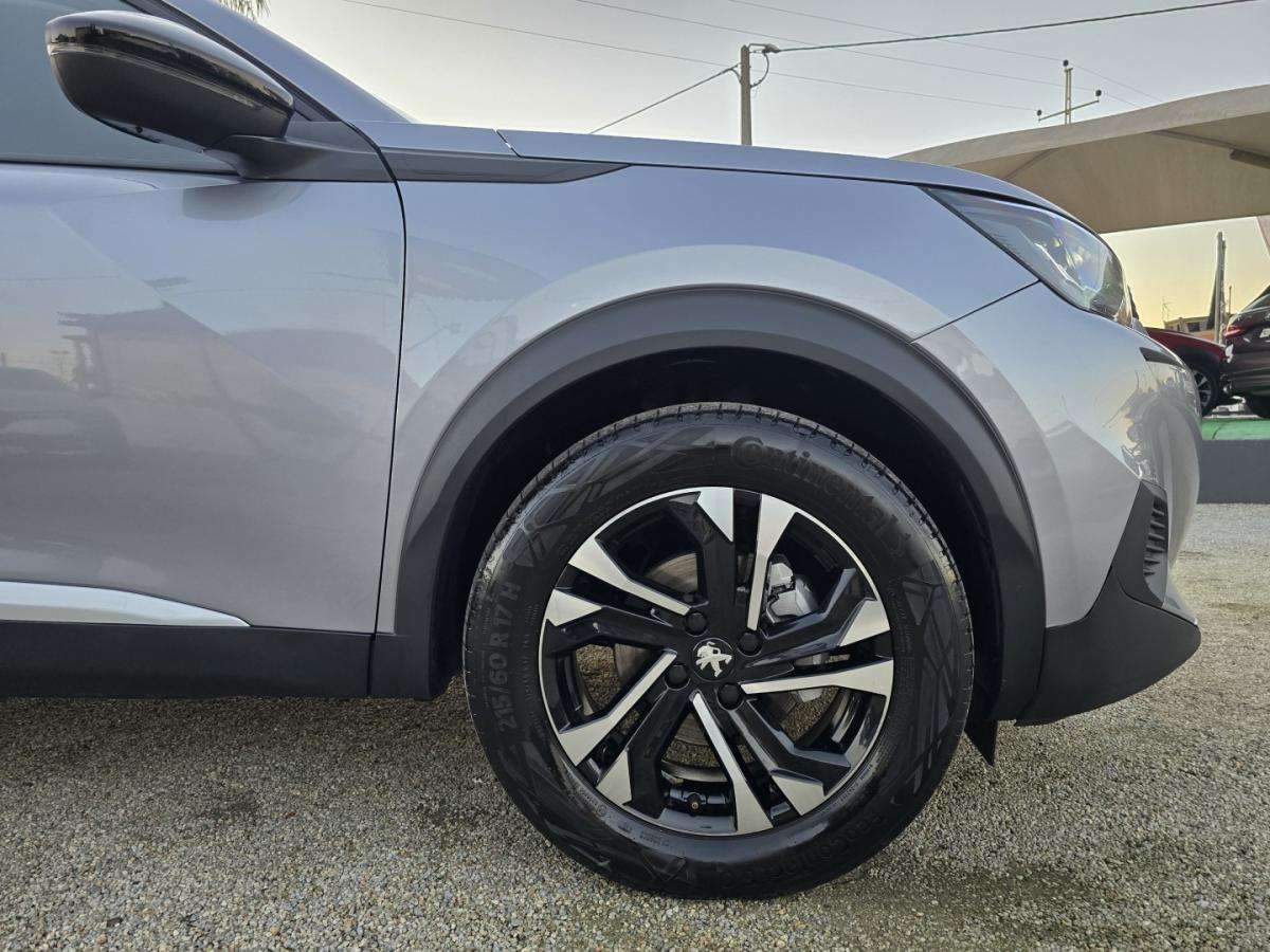 peugeot-2008-2022-gasolina-1199cc