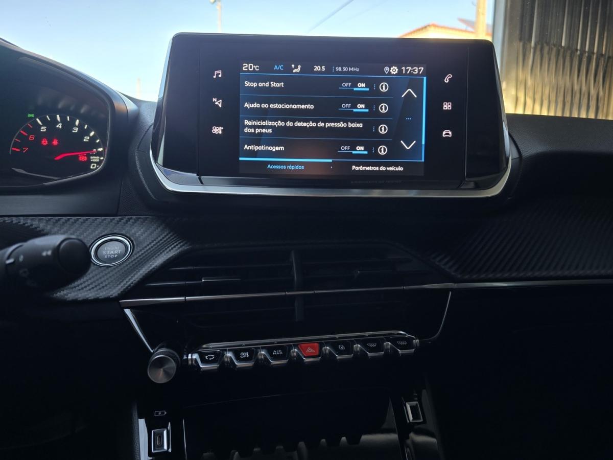 peugeot-2008-2022-gasolina-1199cc
