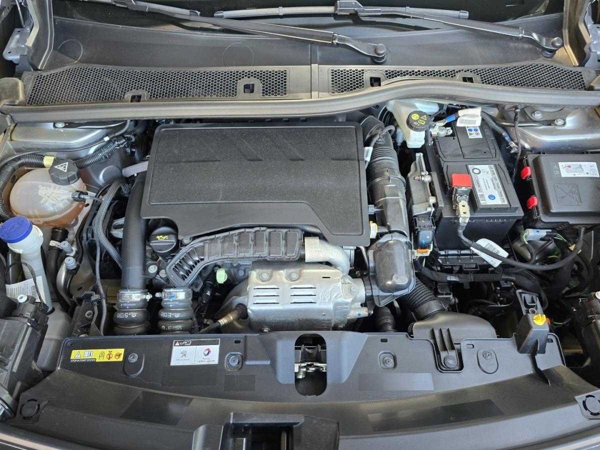 peugeot-2008-2022-gasolina-1199cc
