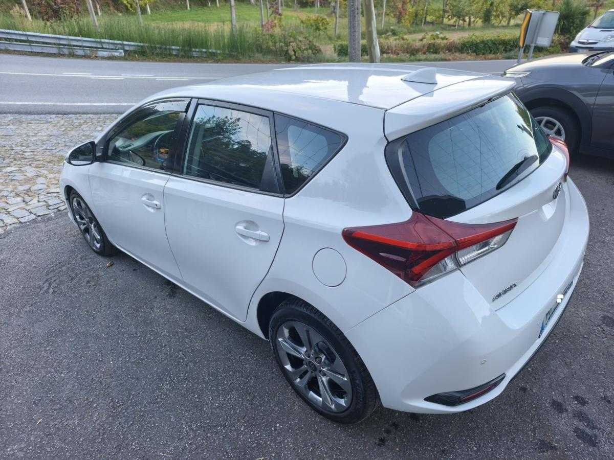 toyota-auris-2017-diesel-1364cc