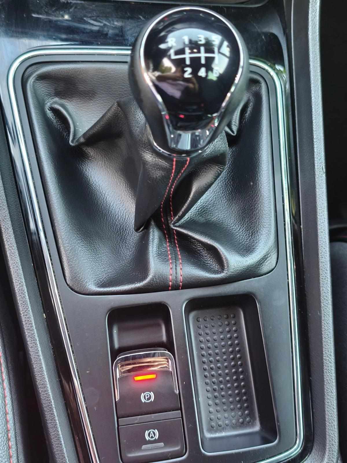 seat-leon-2020-gasolina-999cc