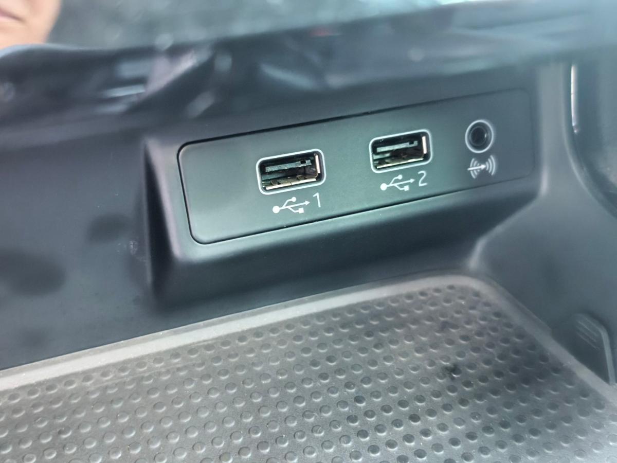 seat-leon-2020-gasolina-999cc