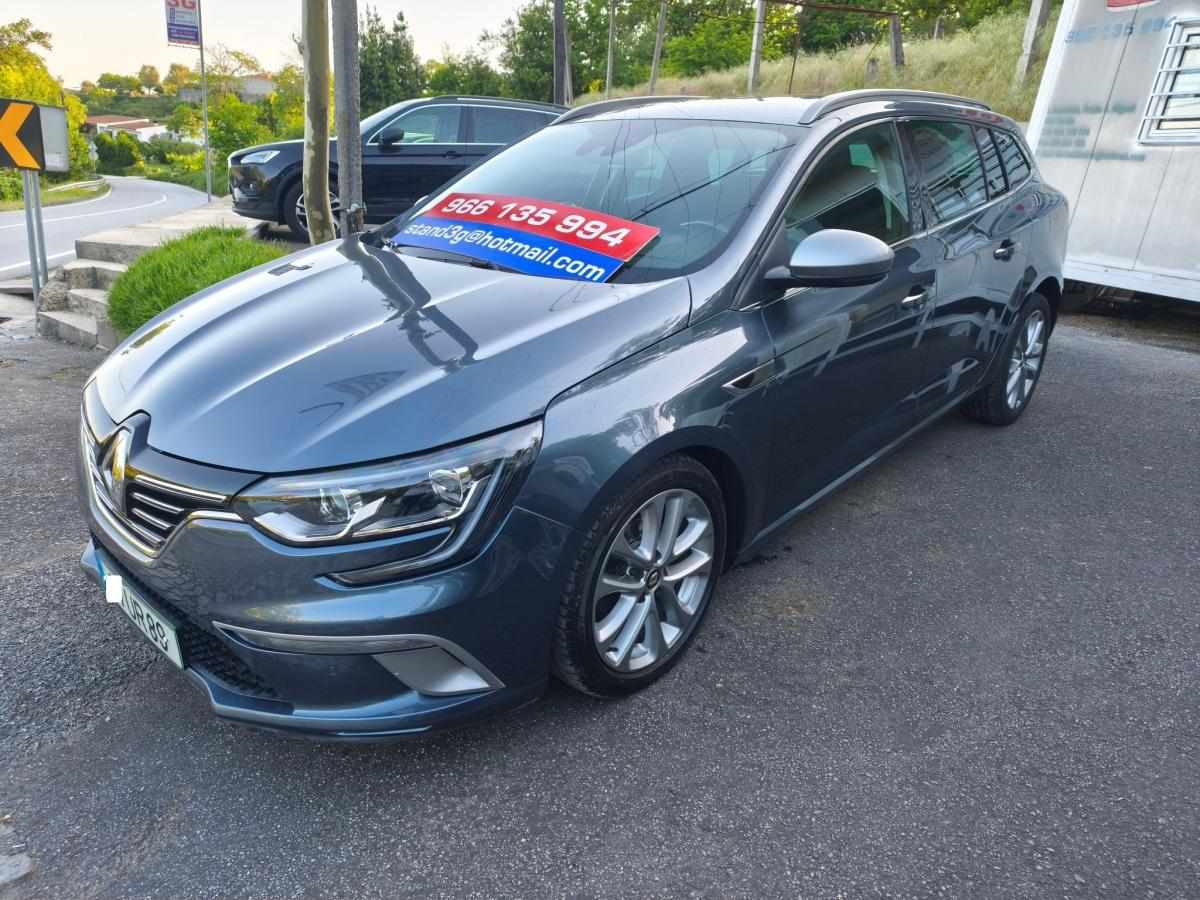 renault-megane-sport-tourer-2018-diesel-1461cc