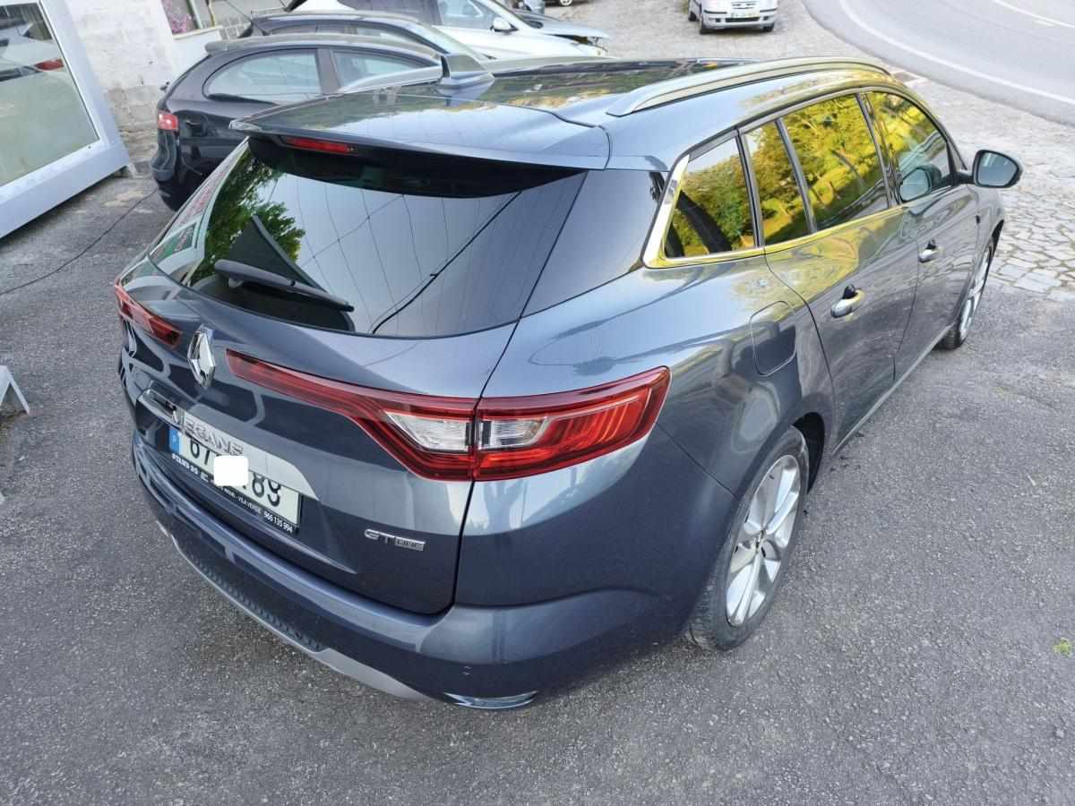 renault-megane-sport-tourer-2018-diesel-1461cc