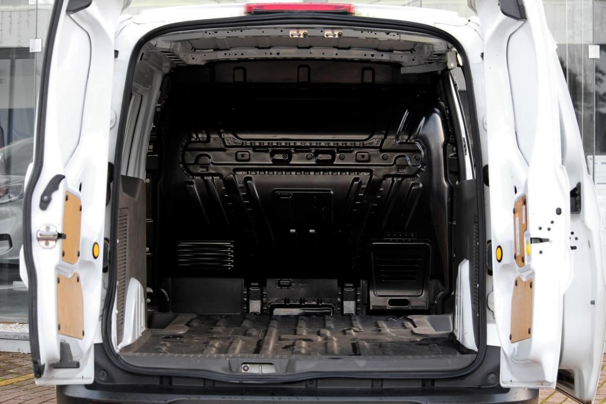 ford-transit-connect-2022-diesel-1499cc