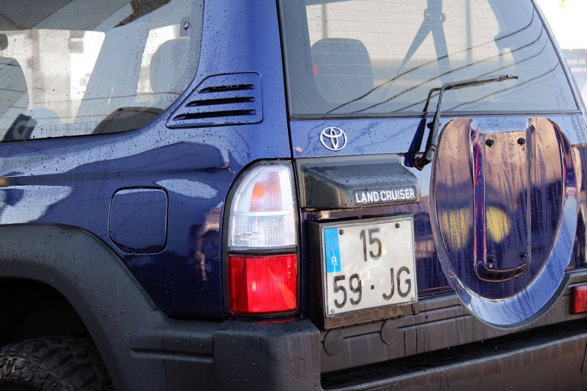 toyota-land-cruiser-1997-diesel-2982cc