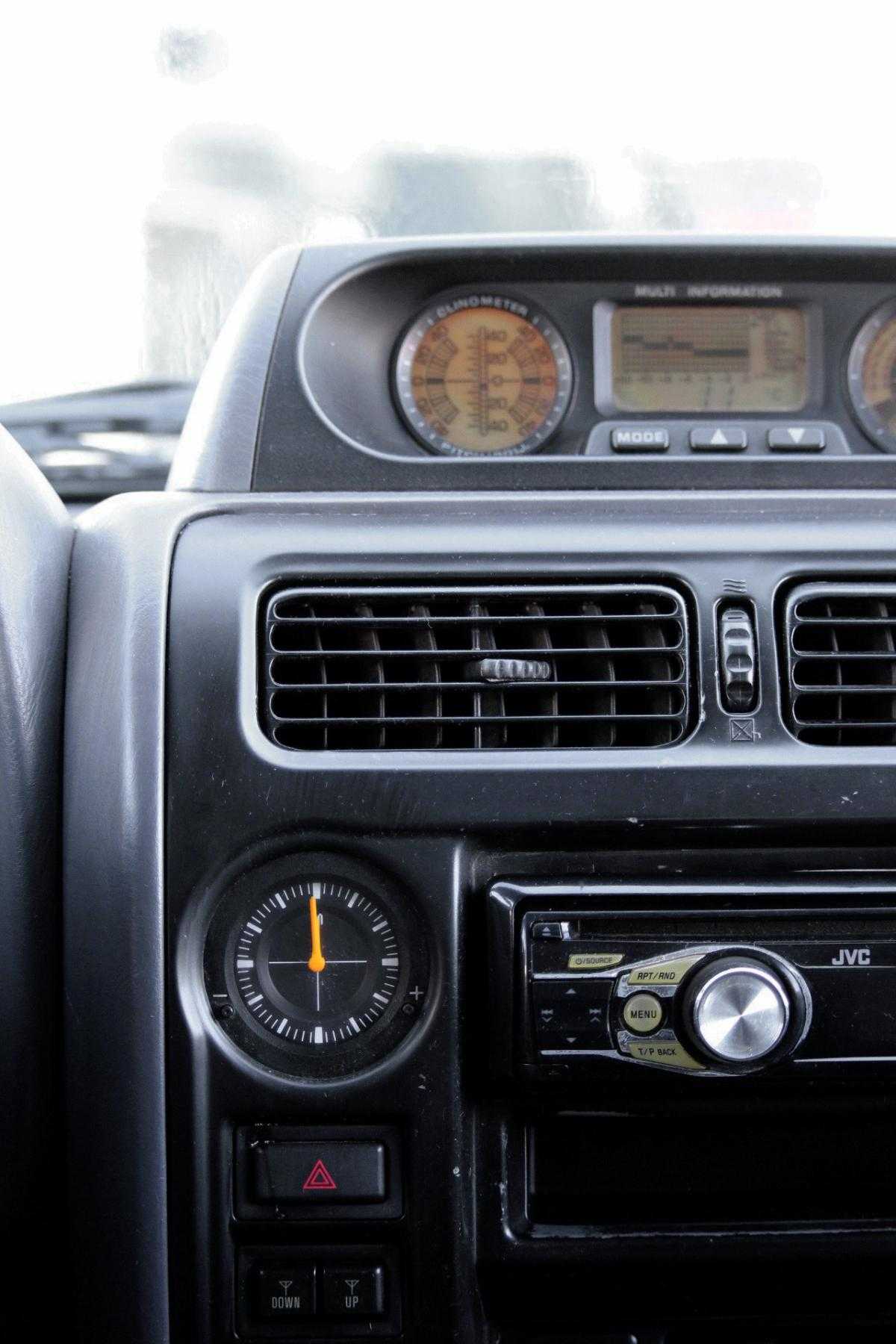 toyota-land-cruiser-1997-diesel-2982cc