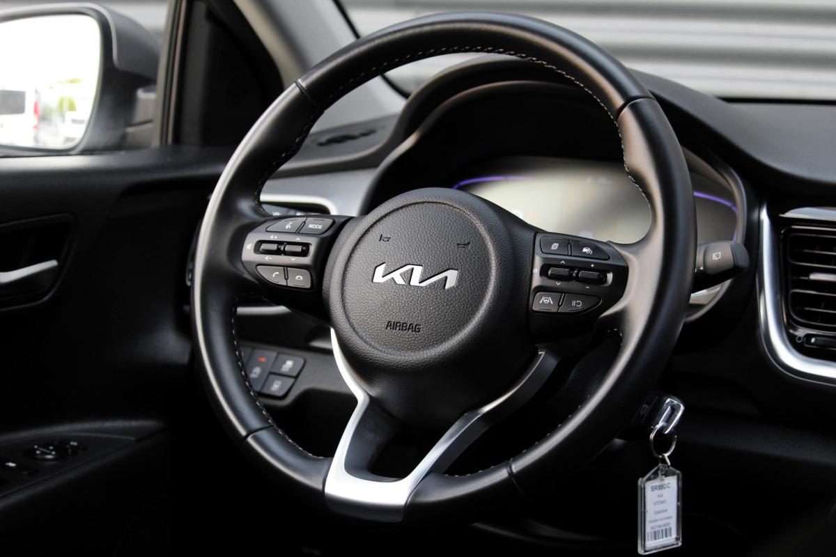 kia-stonic-2025-gasolina-998cc