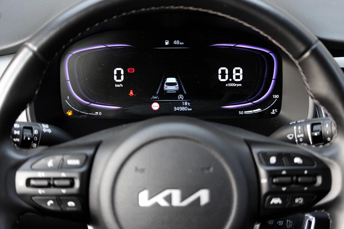 kia-stonic-2025-gasolina-998cc