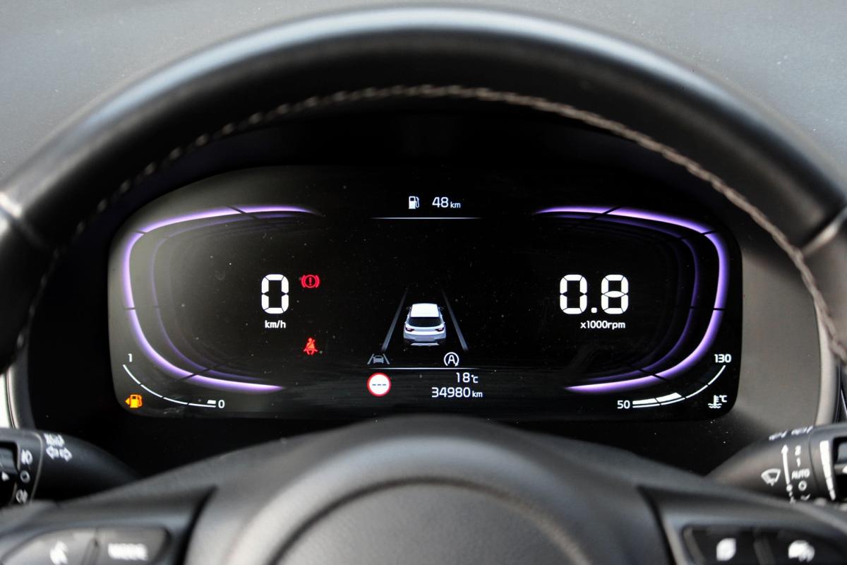 kia-stonic-2025-gasolina-998cc