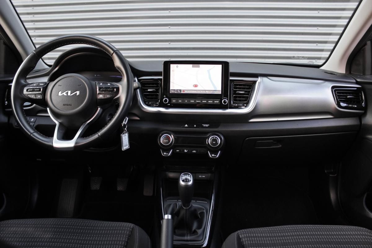 kia-stonic-2025-gasolina-998cc