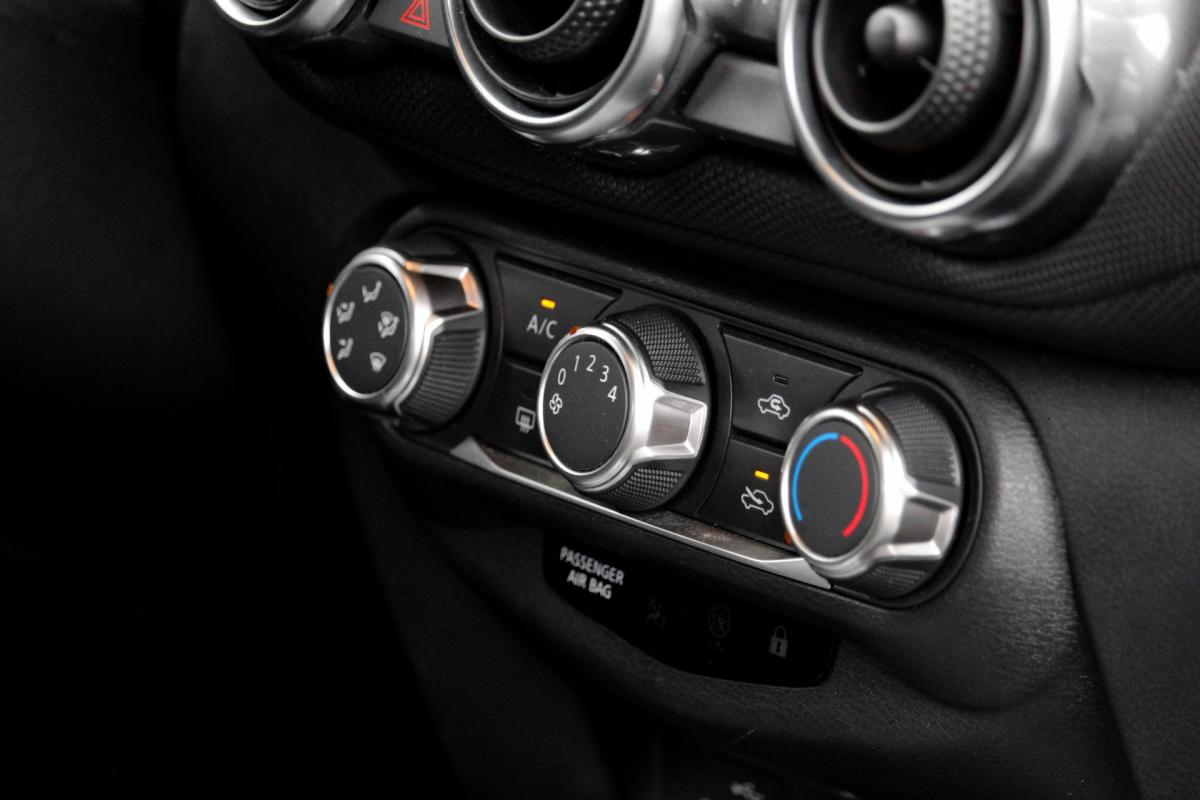 nissan-juke-2023-gasolina-999cc
