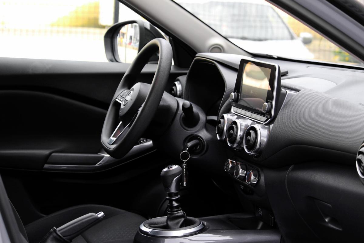 nissan-juke-2023-gasolina-999cc