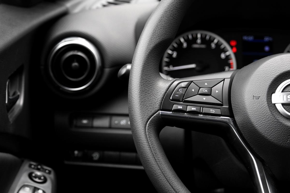 nissan-juke-2023-gasolina-999cc