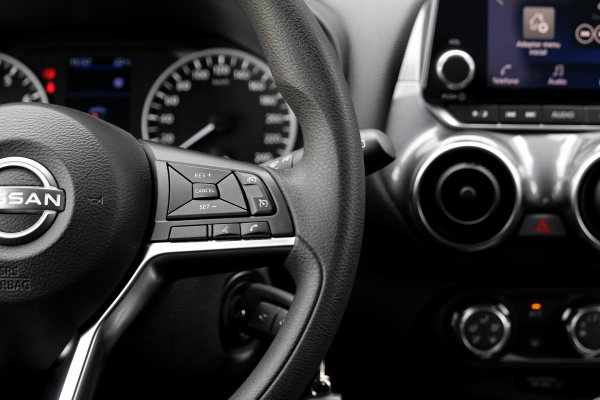 nissan-juke-2023-gasolina-999cc