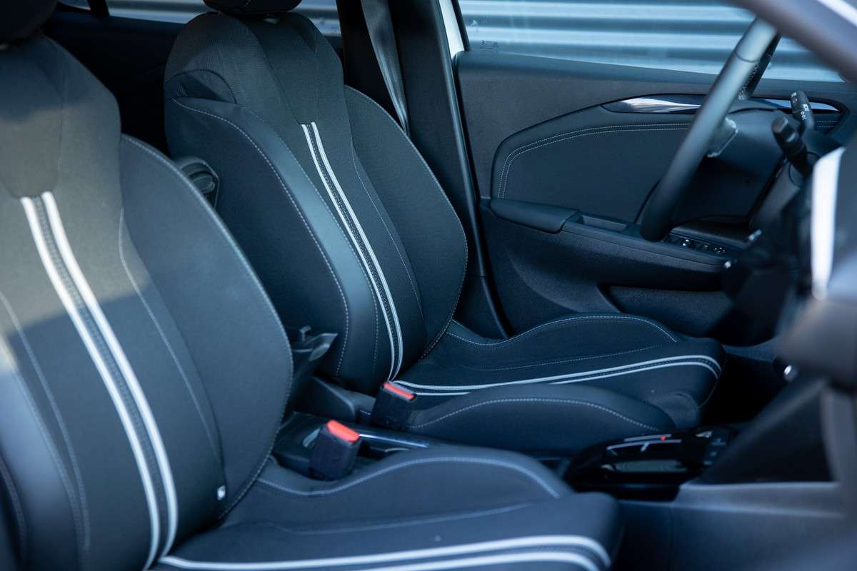 opel-corsa-2024-eletrico-500cc