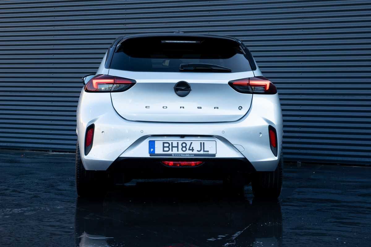 opel-corsa-2024-eletrico-500cc