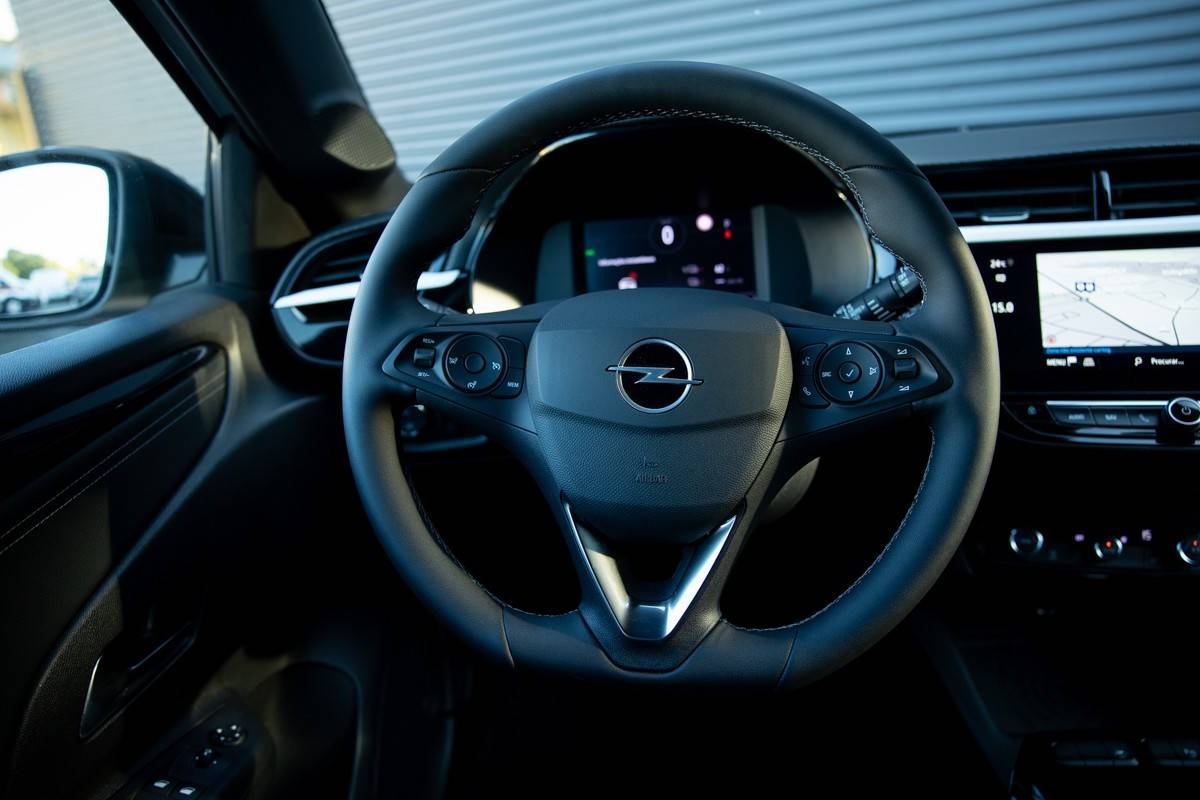 opel-corsa-2024-eletrico-500cc