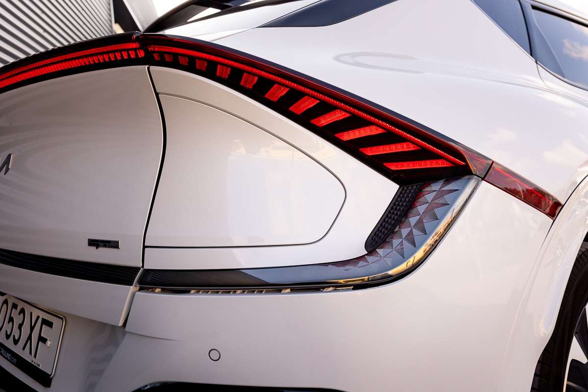 kia-ev6-2022-eletrico-0cc