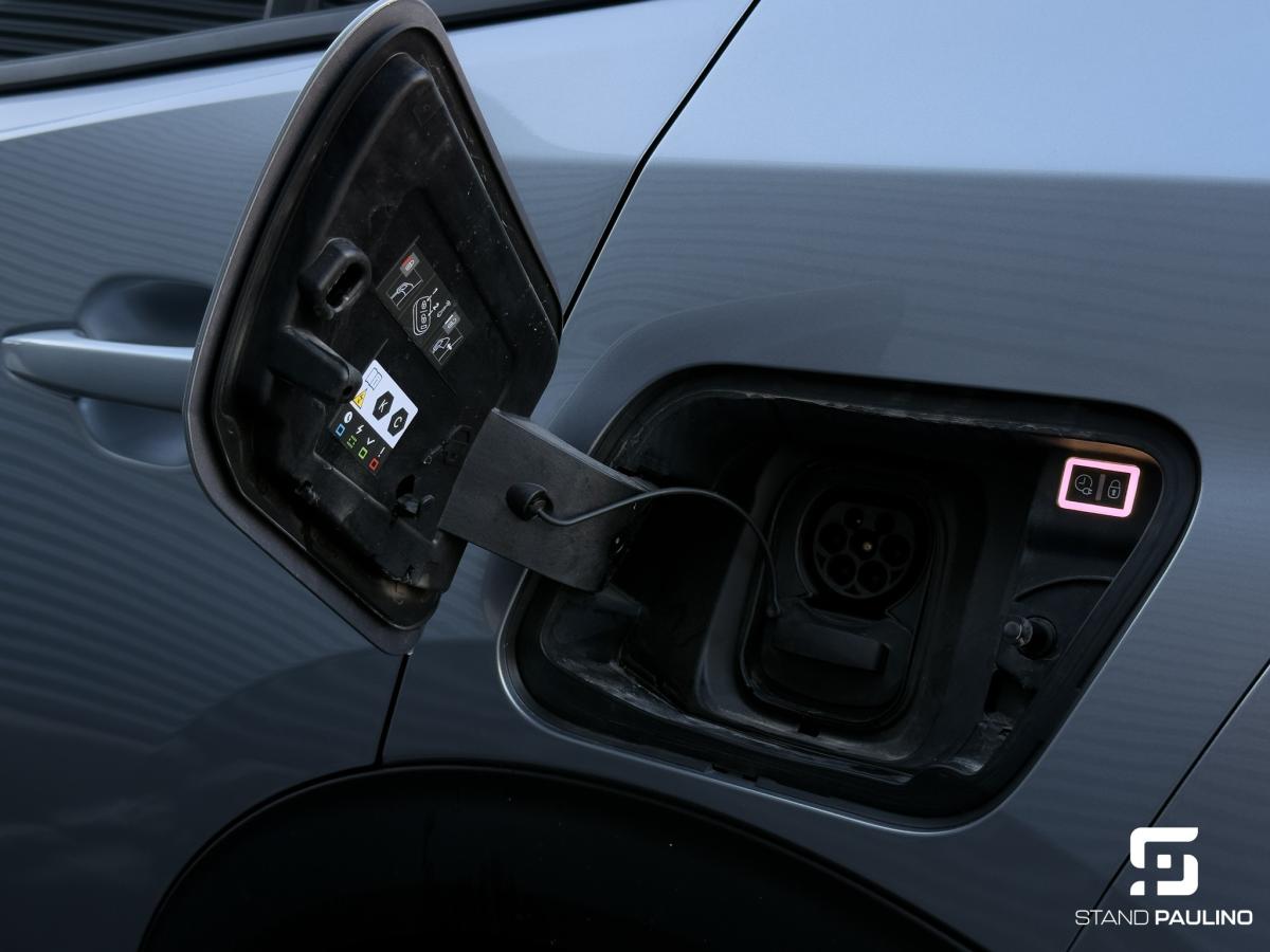 peugeot-2008-2025-eletrico-0cc