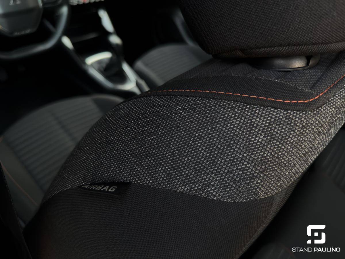 peugeot-208-2021-gasolina-1199cc