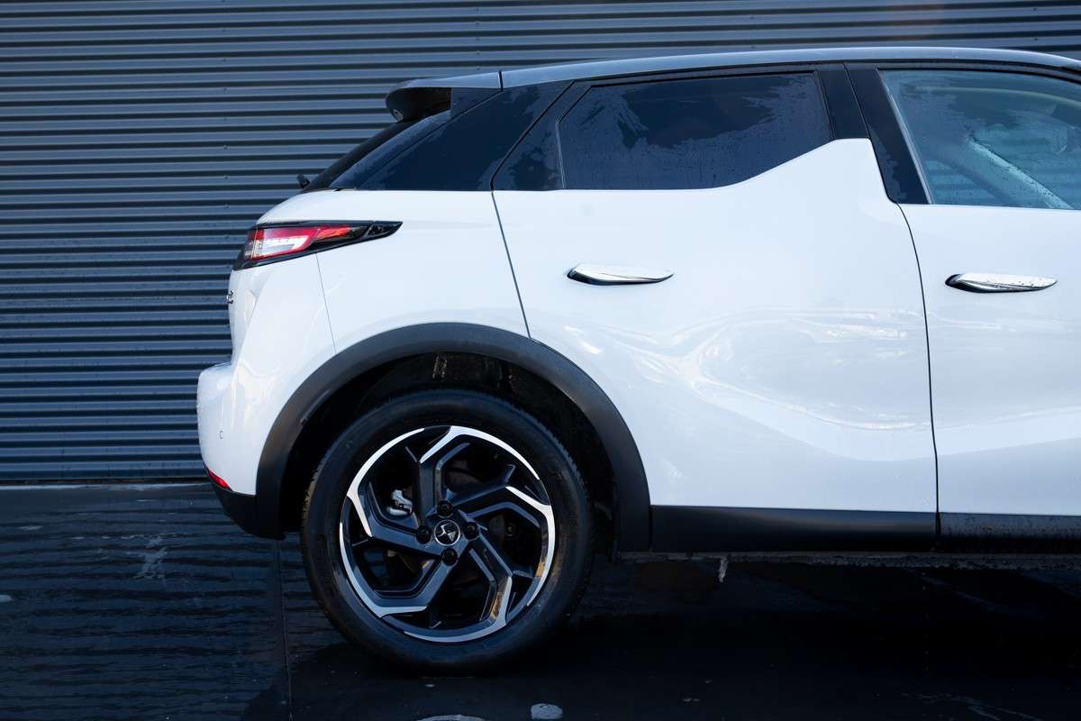 ds-ds-3-crossback-2022-eletrico-500cc