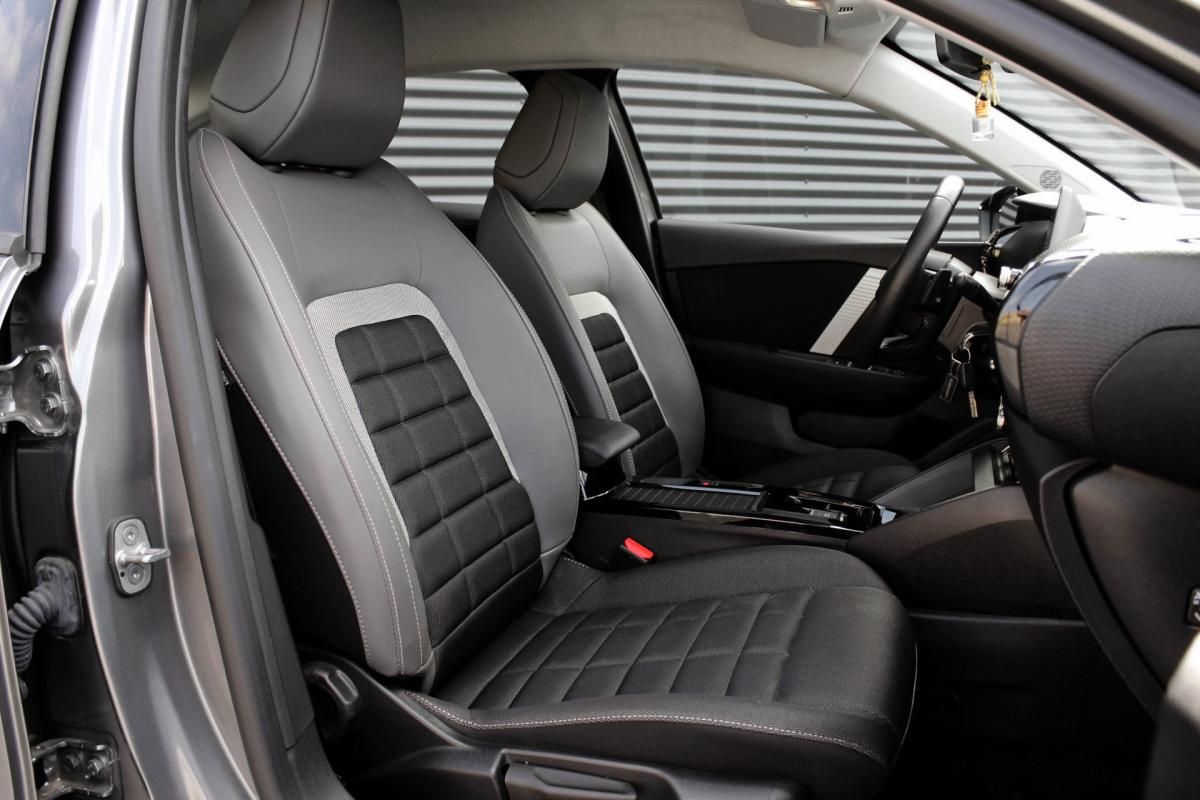 citroen-c4-2025-gasolina-1199cc