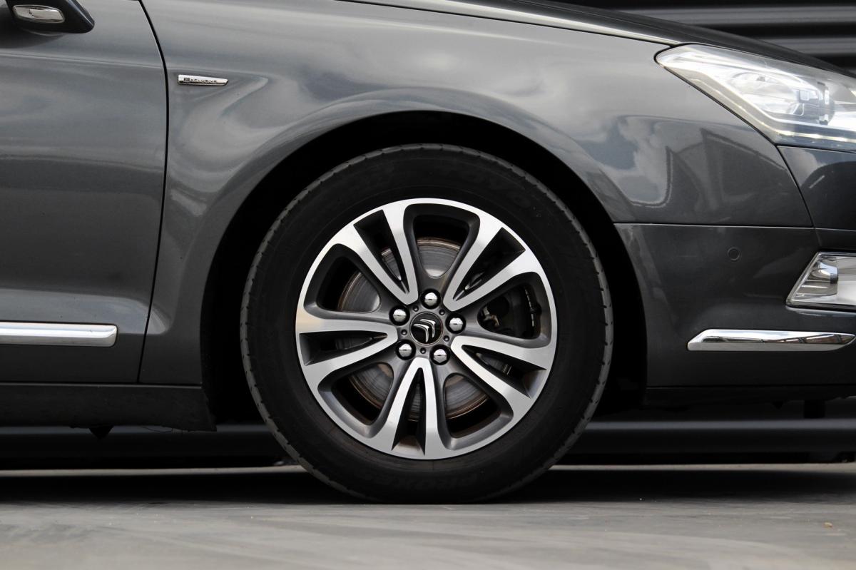 citroen-c5-tourer-2015-diesel-1997cc