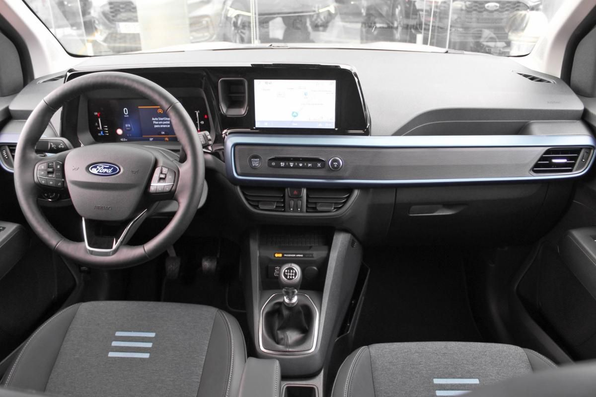ford-tourneo-courier-2024-gasolina-998cc
