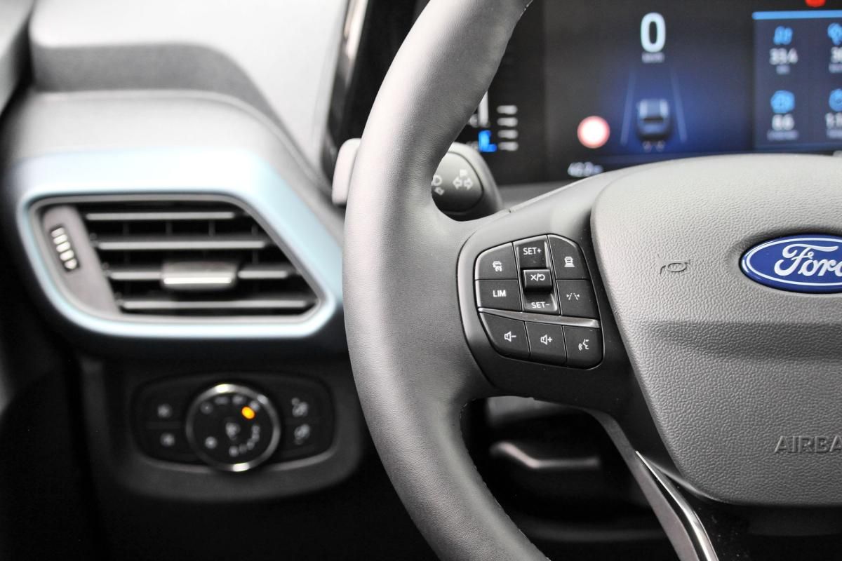 ford-tourneo-courier-2024-gasolina-998cc