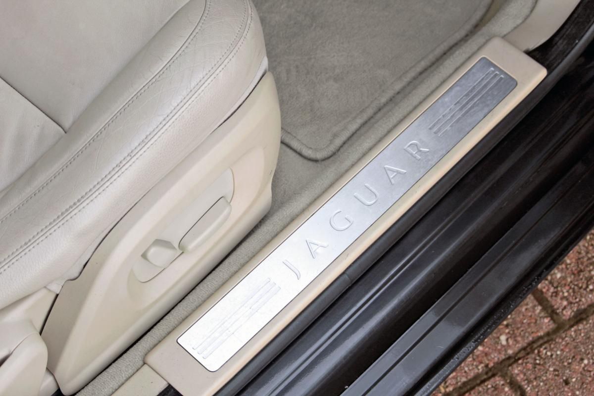 jaguar-xf-2009-diesel-2993cc