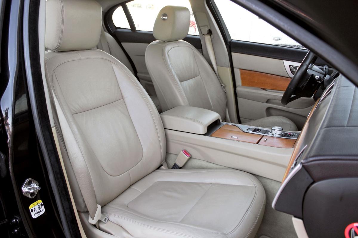 jaguar-xf-2009-diesel-2993cc