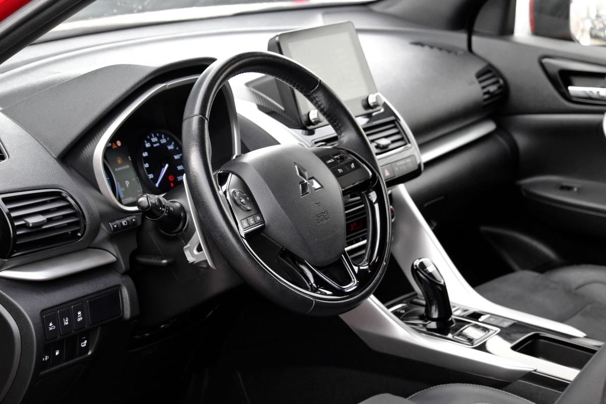 mitsubishi-eclipse-cross-2022-hibrido-a-gasolina-2360cc