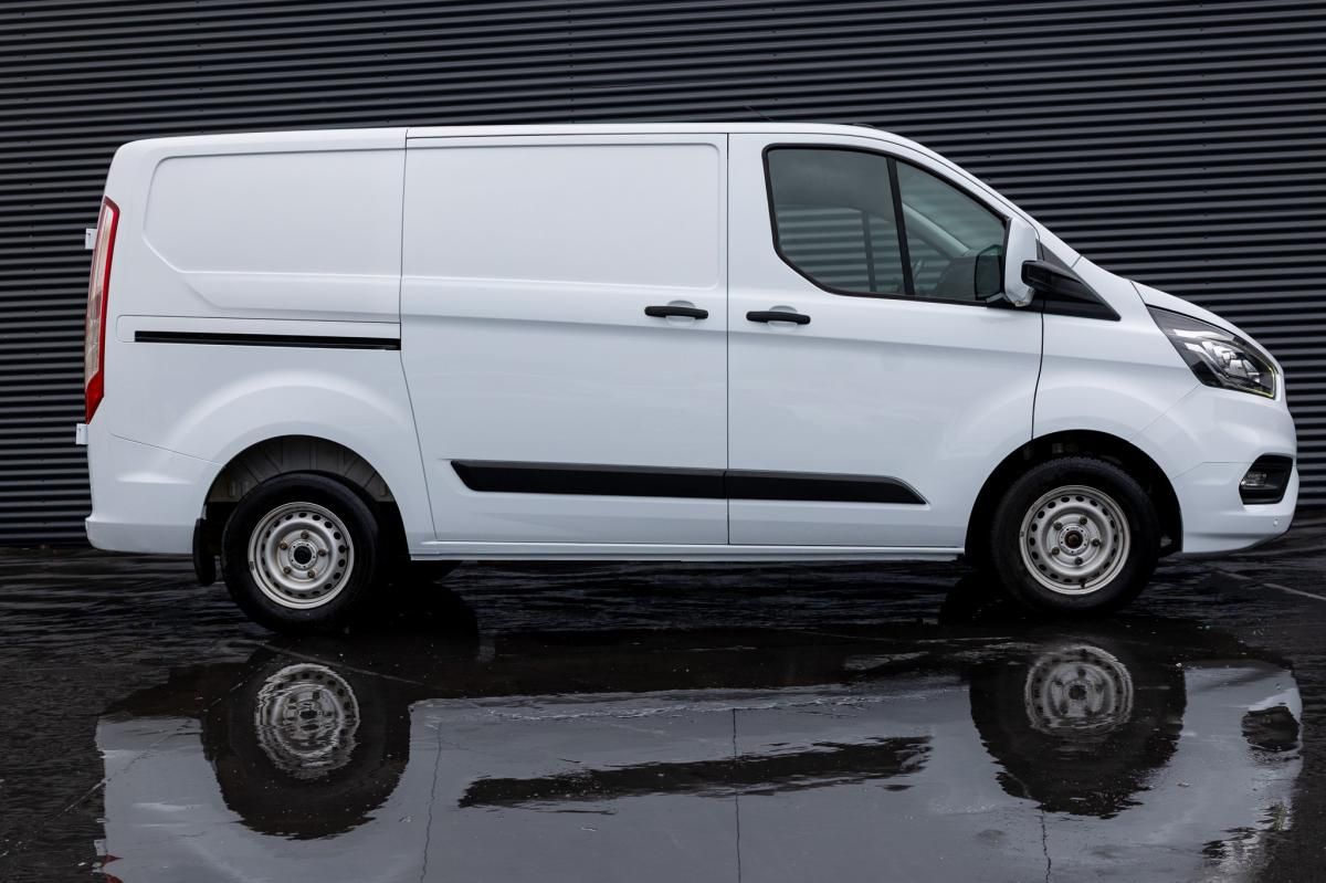 ford-transit-custom-2022-diesel-1995cc