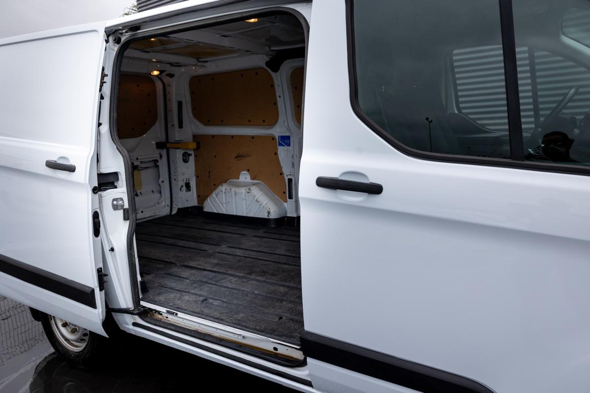 ford-transit-custom-2022-diesel-1995cc
