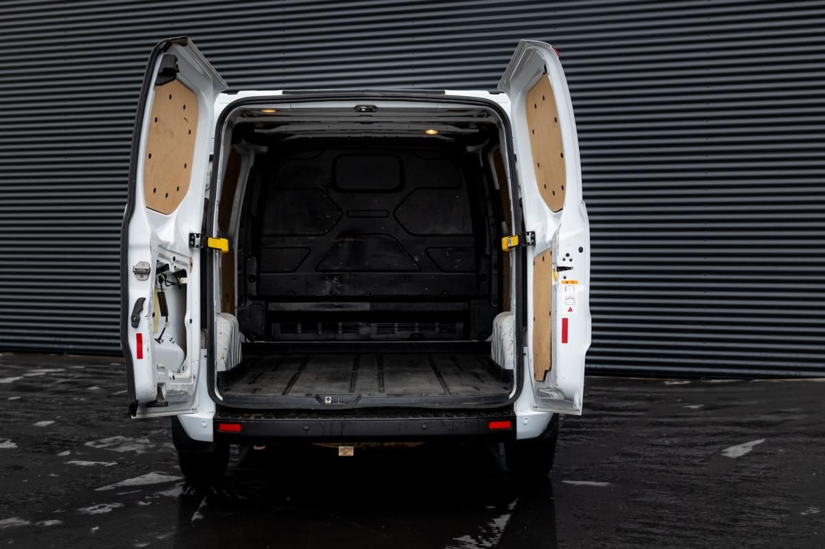 ford-transit-custom-2022-diesel-1995cc