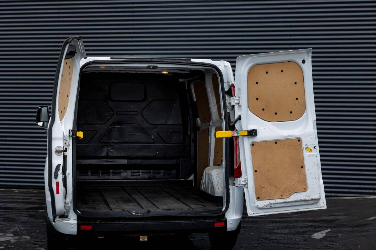 ford-transit-custom-2022-diesel-1995cc