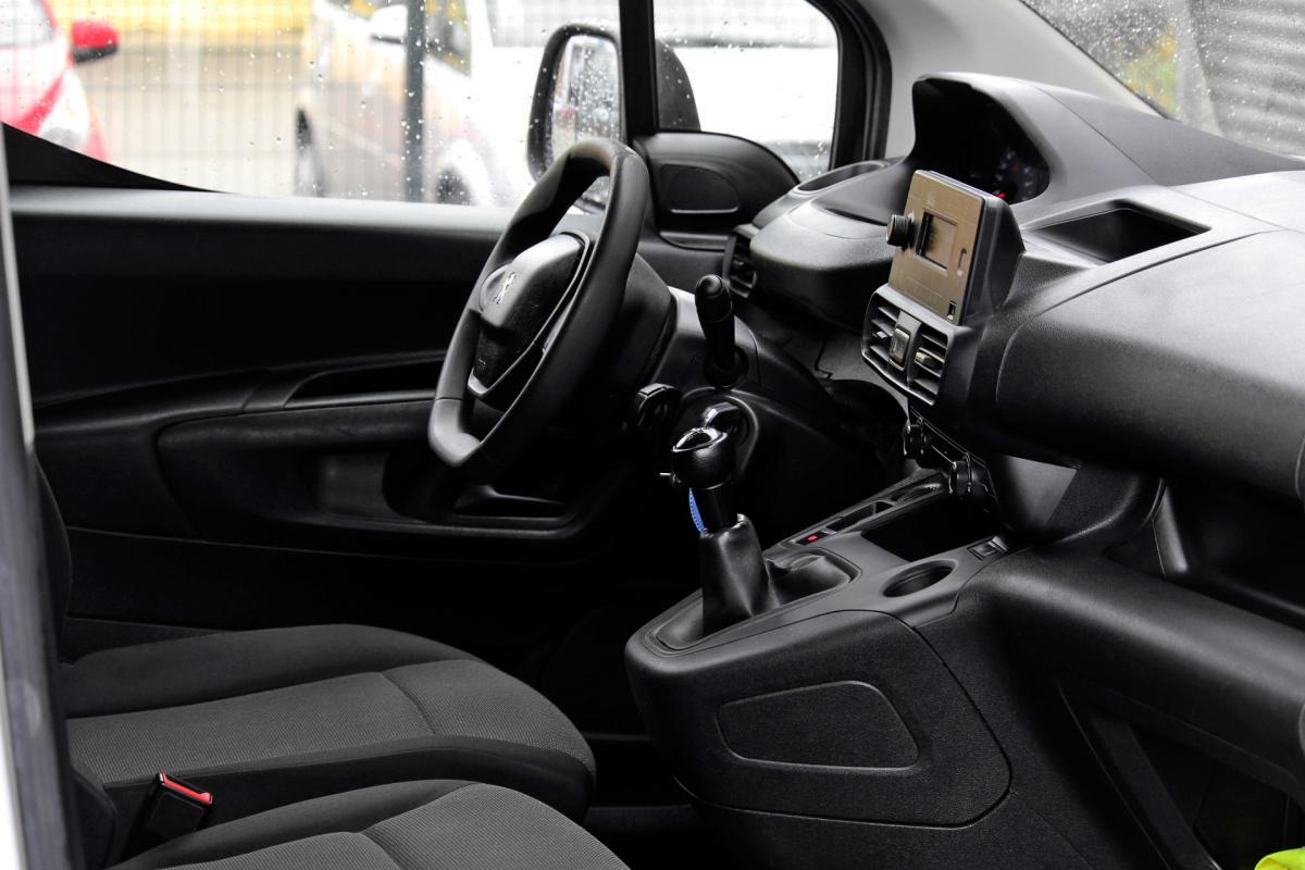 peugeot-partner-2021-diesel-1499cc